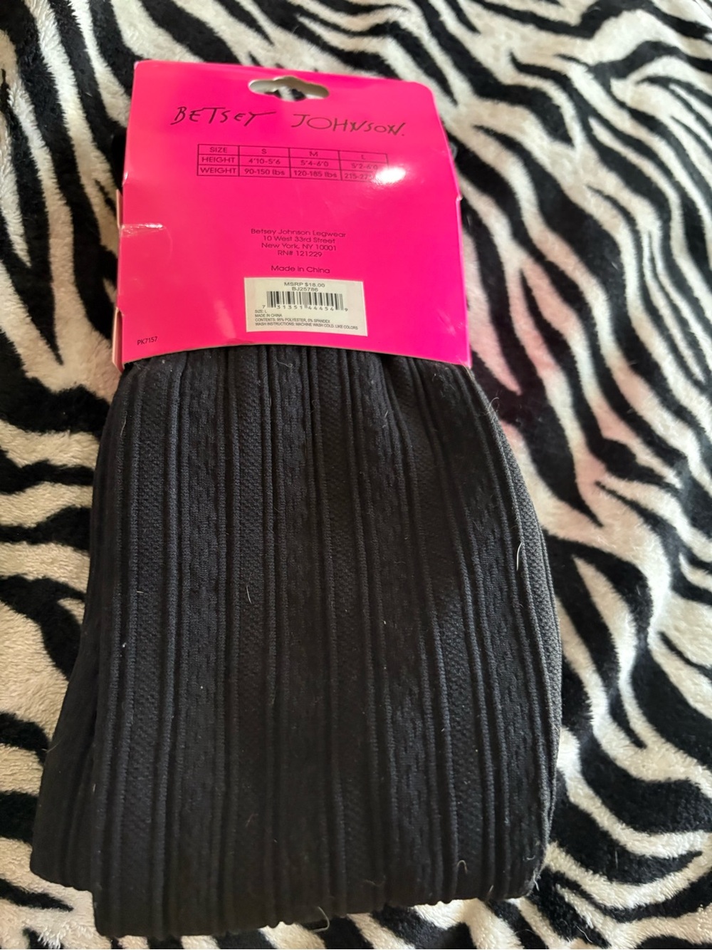 Betsey Johnson Black Fleece-Lined Ribbed Leggings - Picture 9 of 10